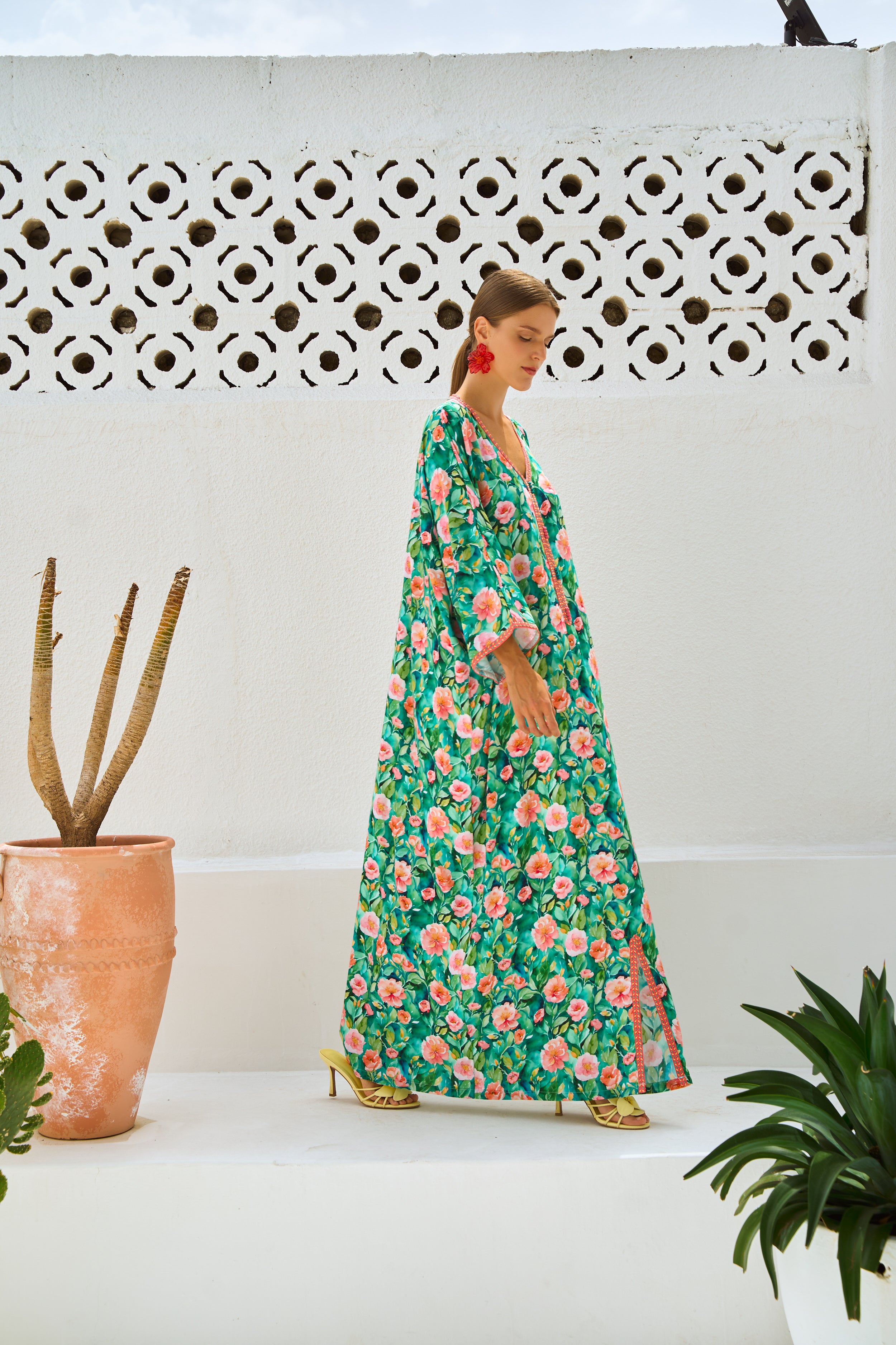 VAYANA KAFTAN