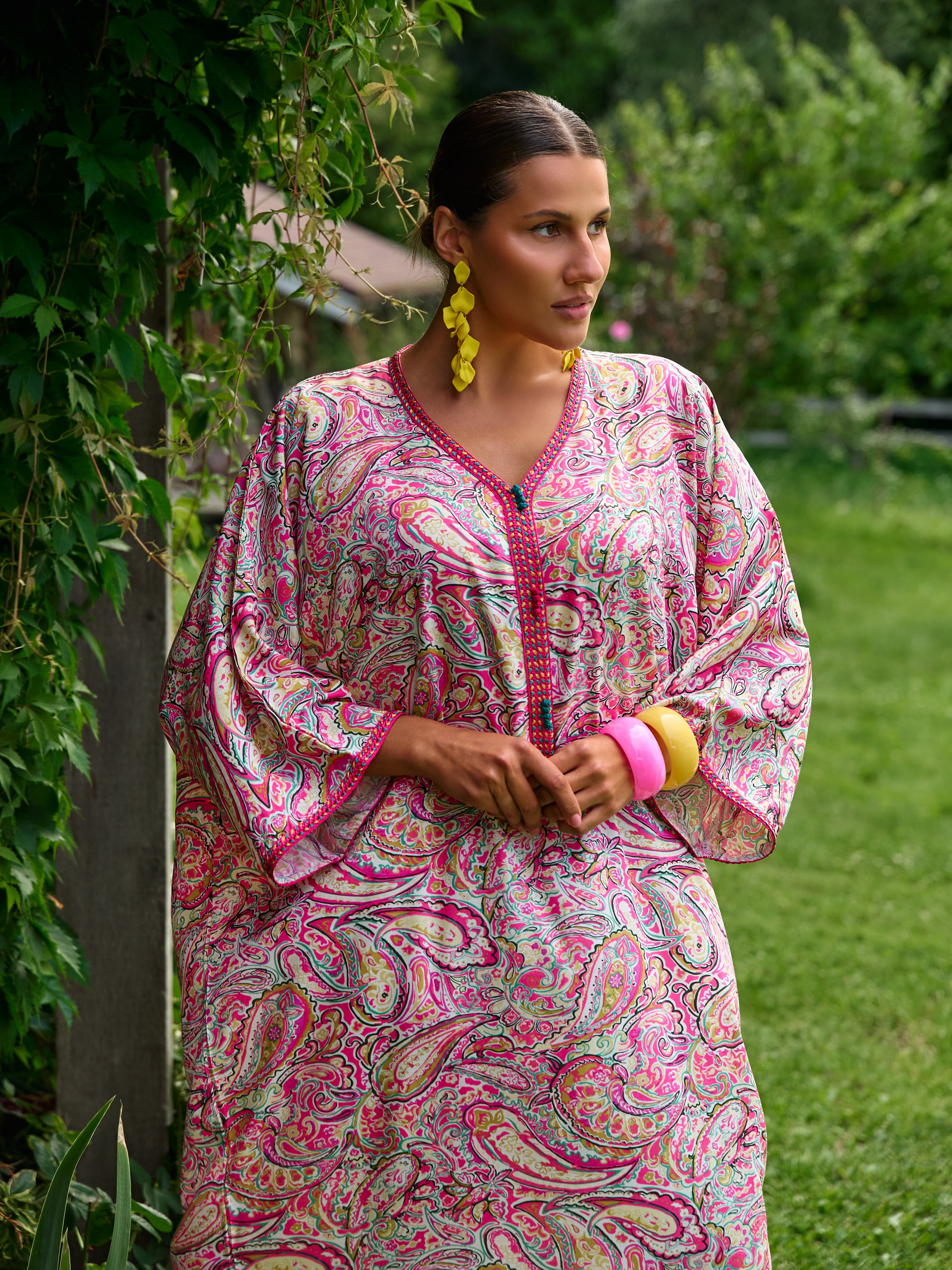 VELORA KAFTAN