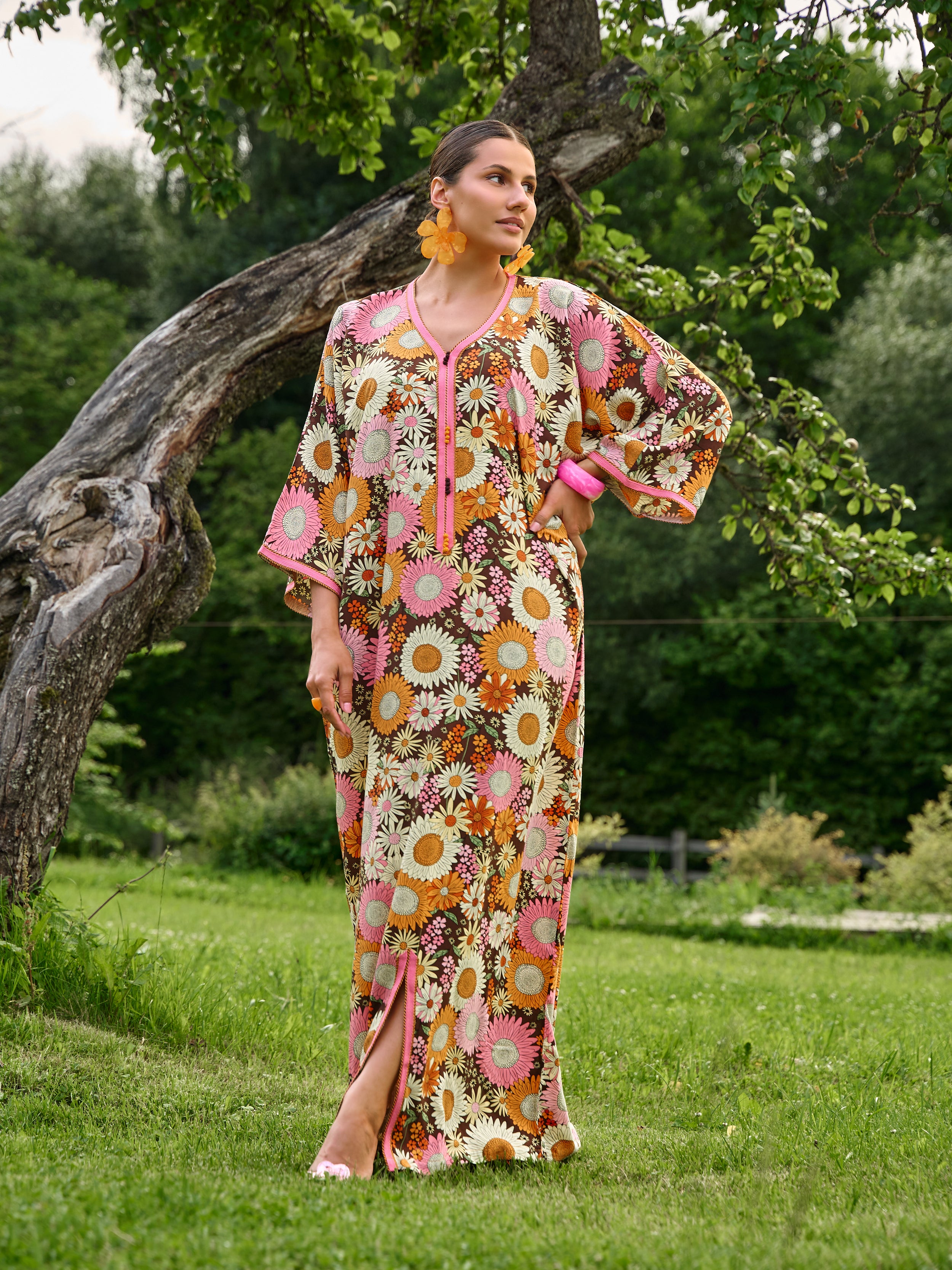 AMALYA KAFTAN