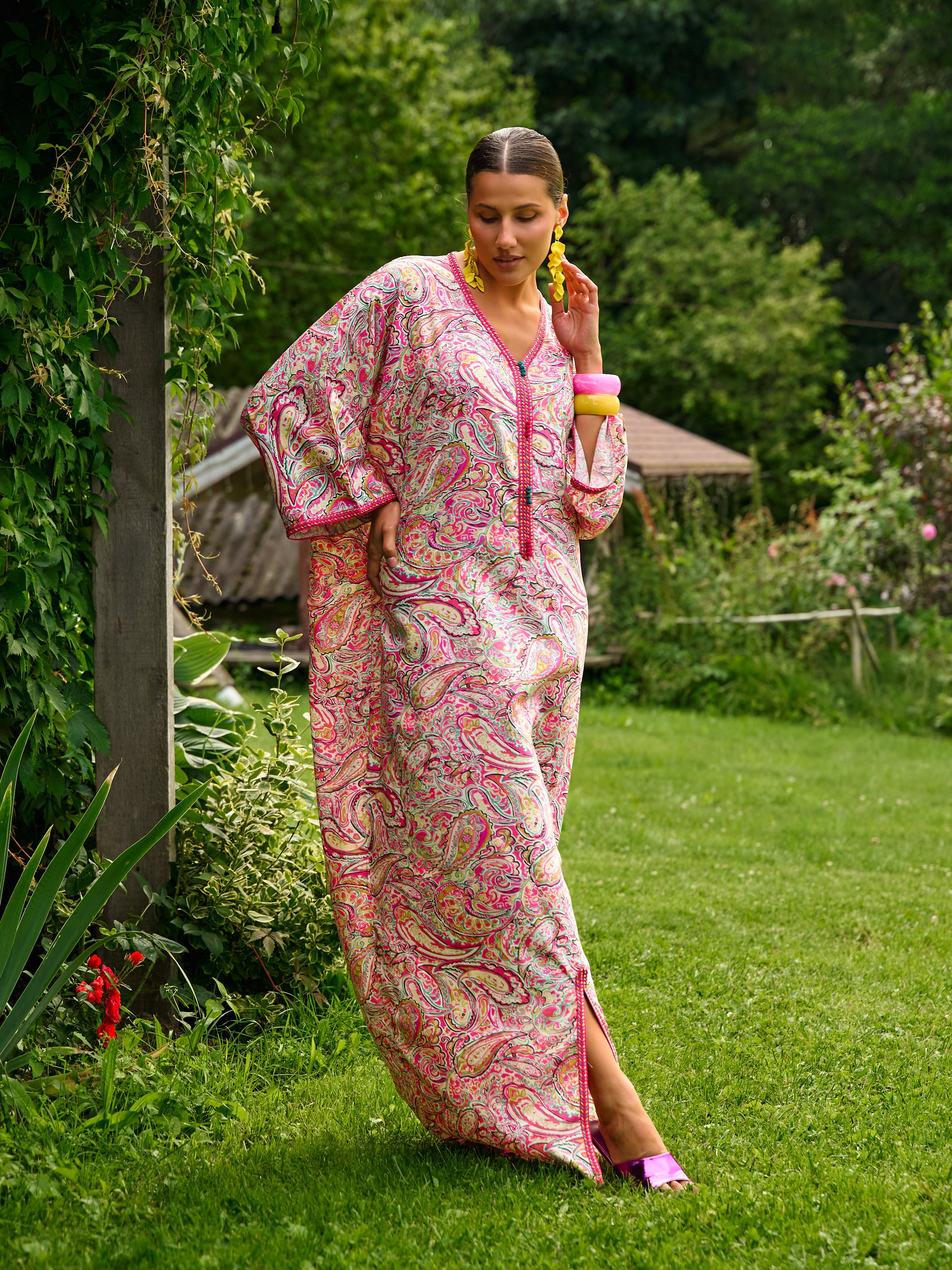 VELORA KAFTAN