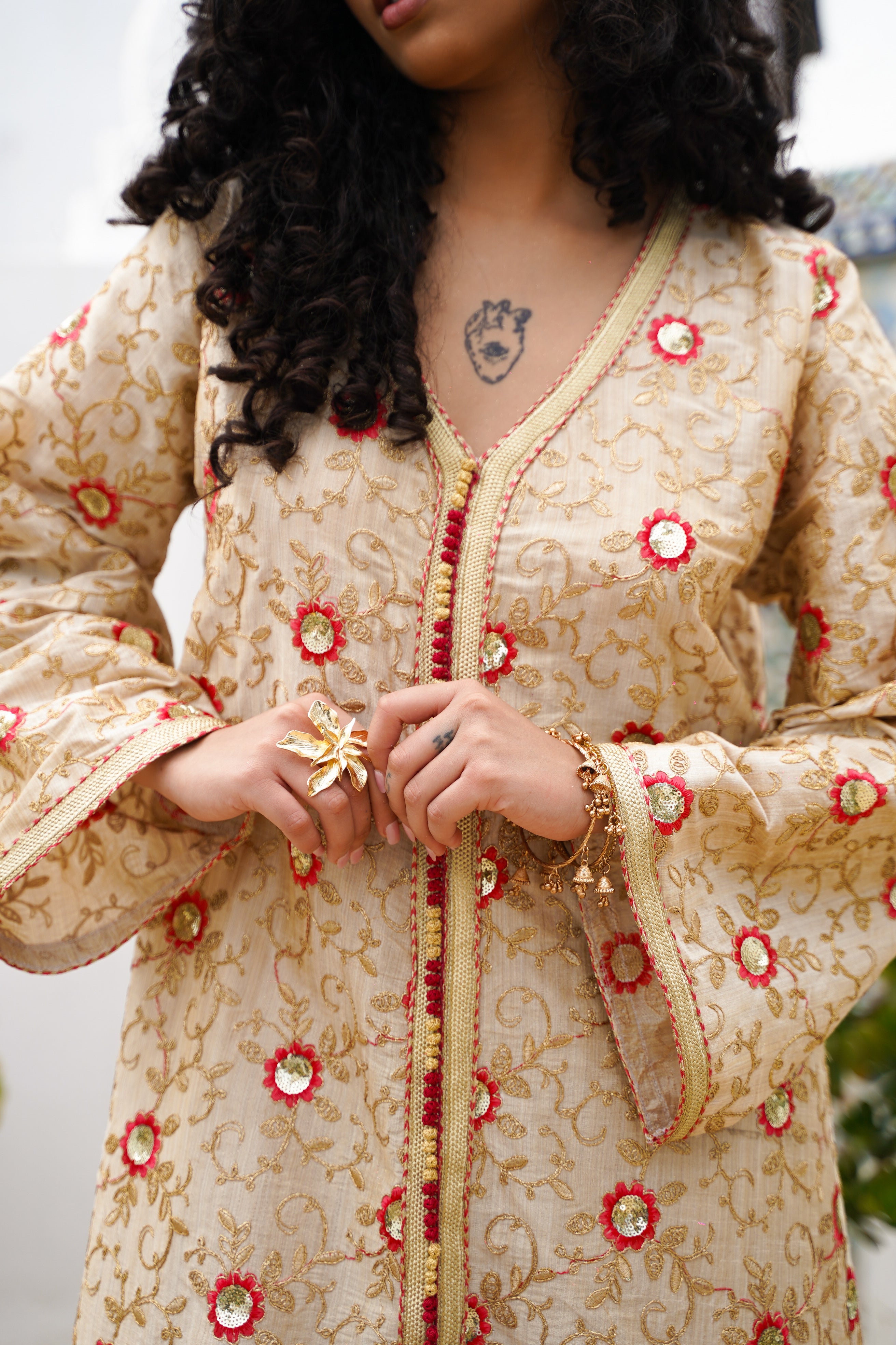 INAYA KAFTAN