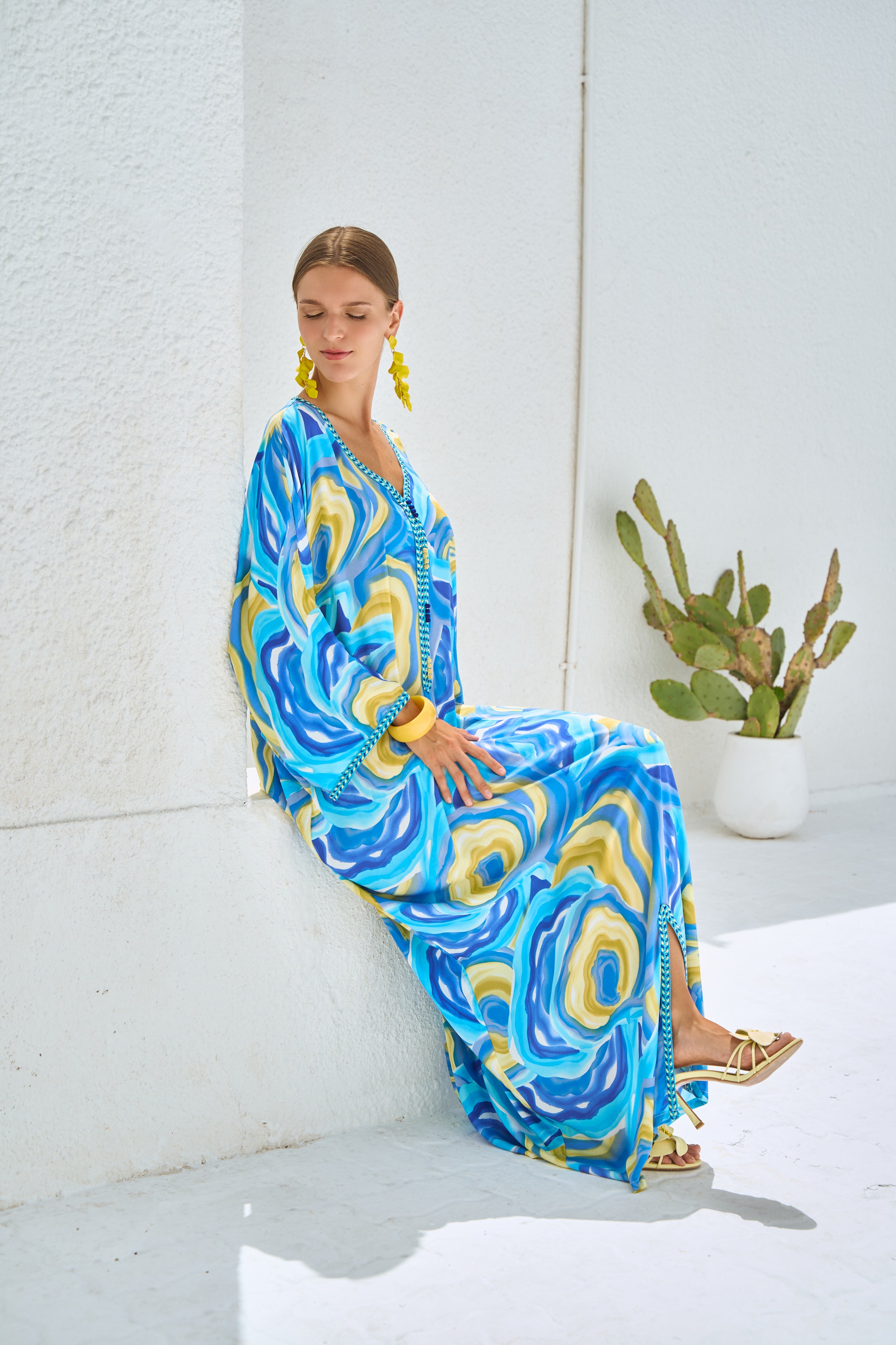 VALINA KAFTAN
