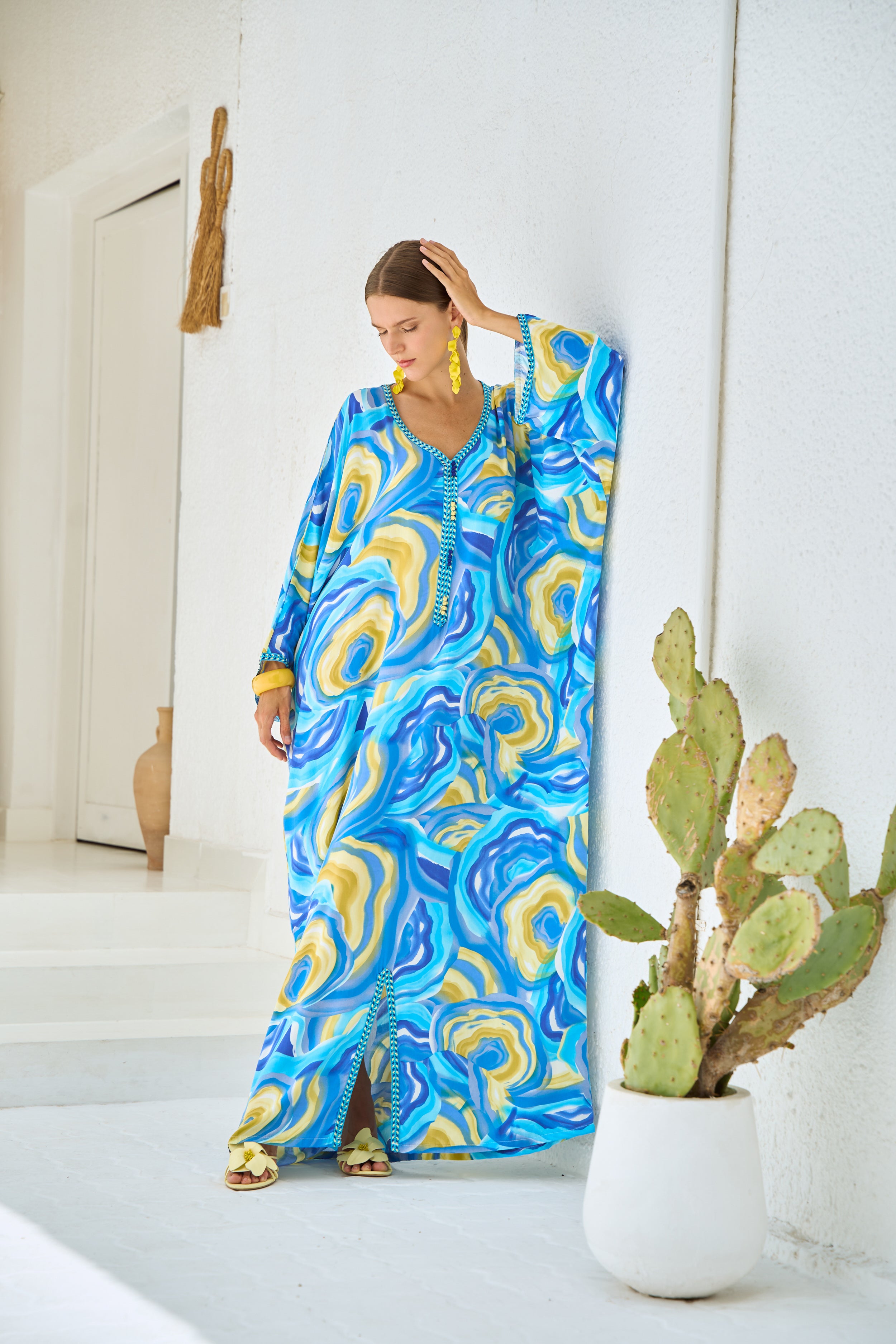 VALINA KAFTAN