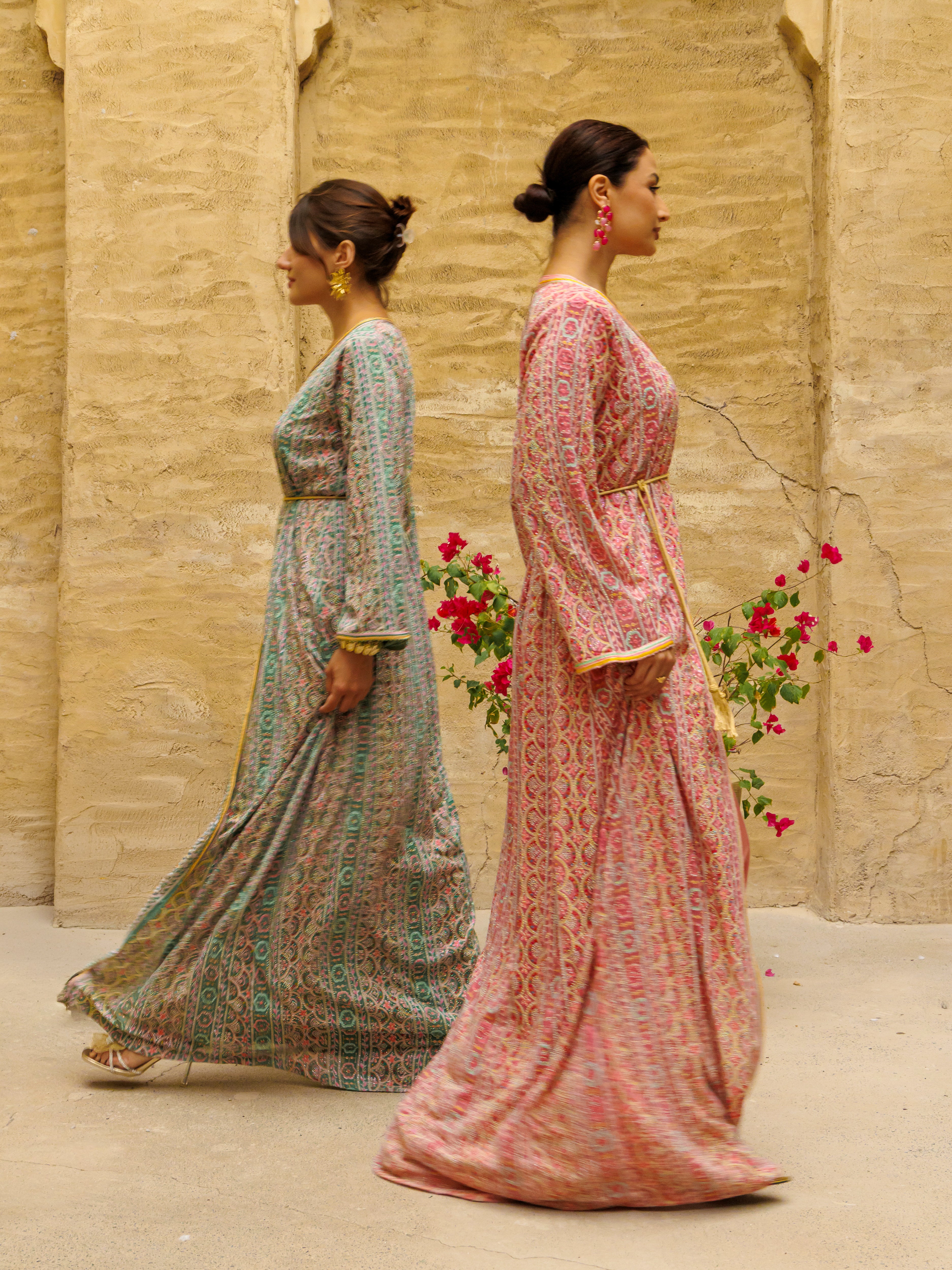 INAAYA KAFTAN