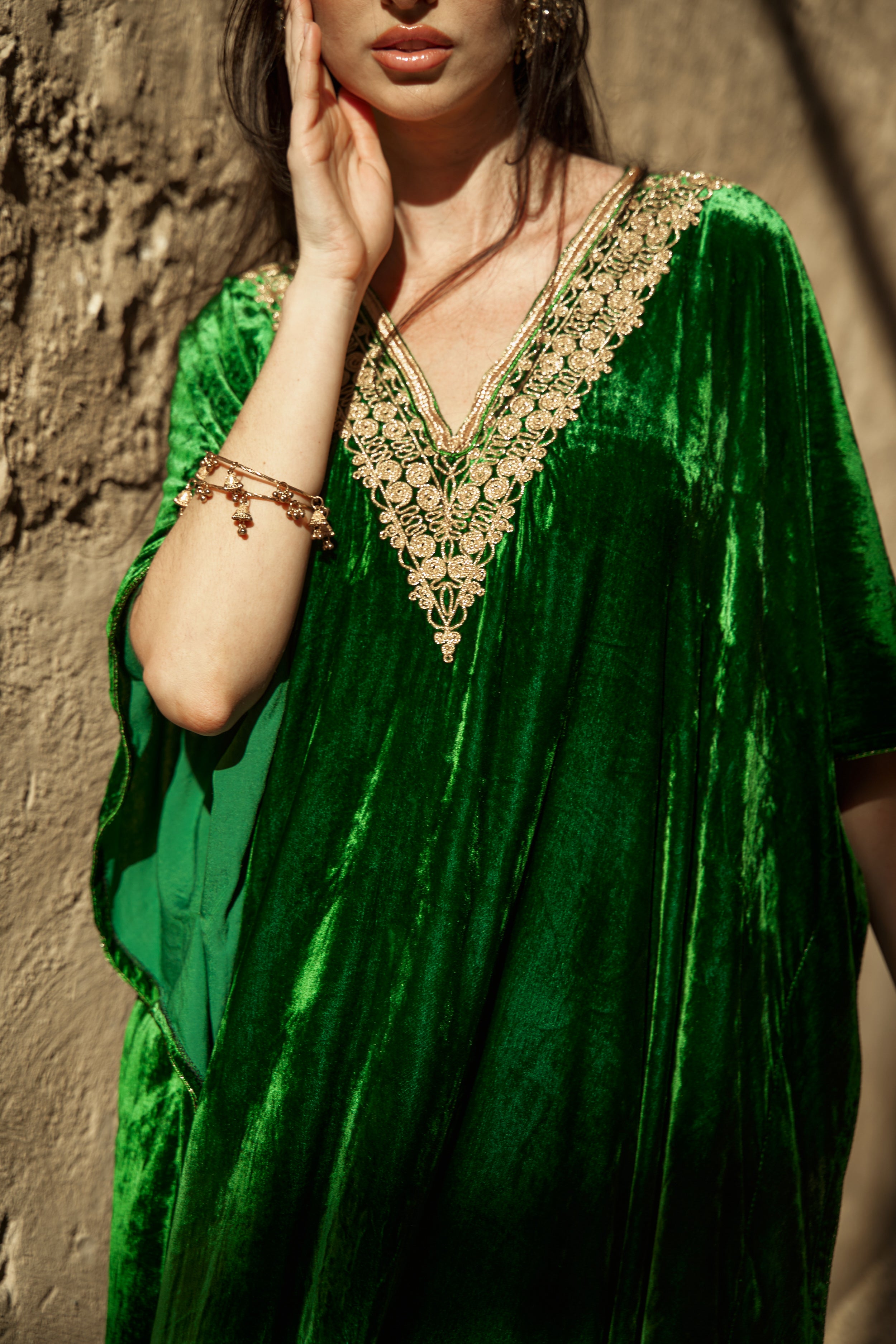 ANISA KAFTAN