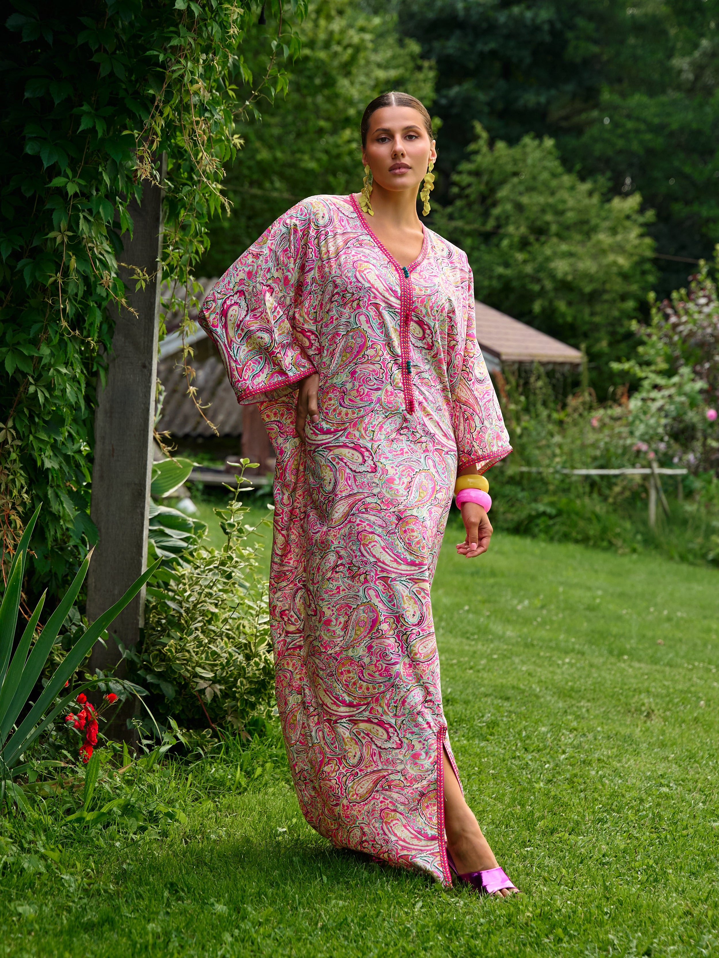 VELORA KAFTAN