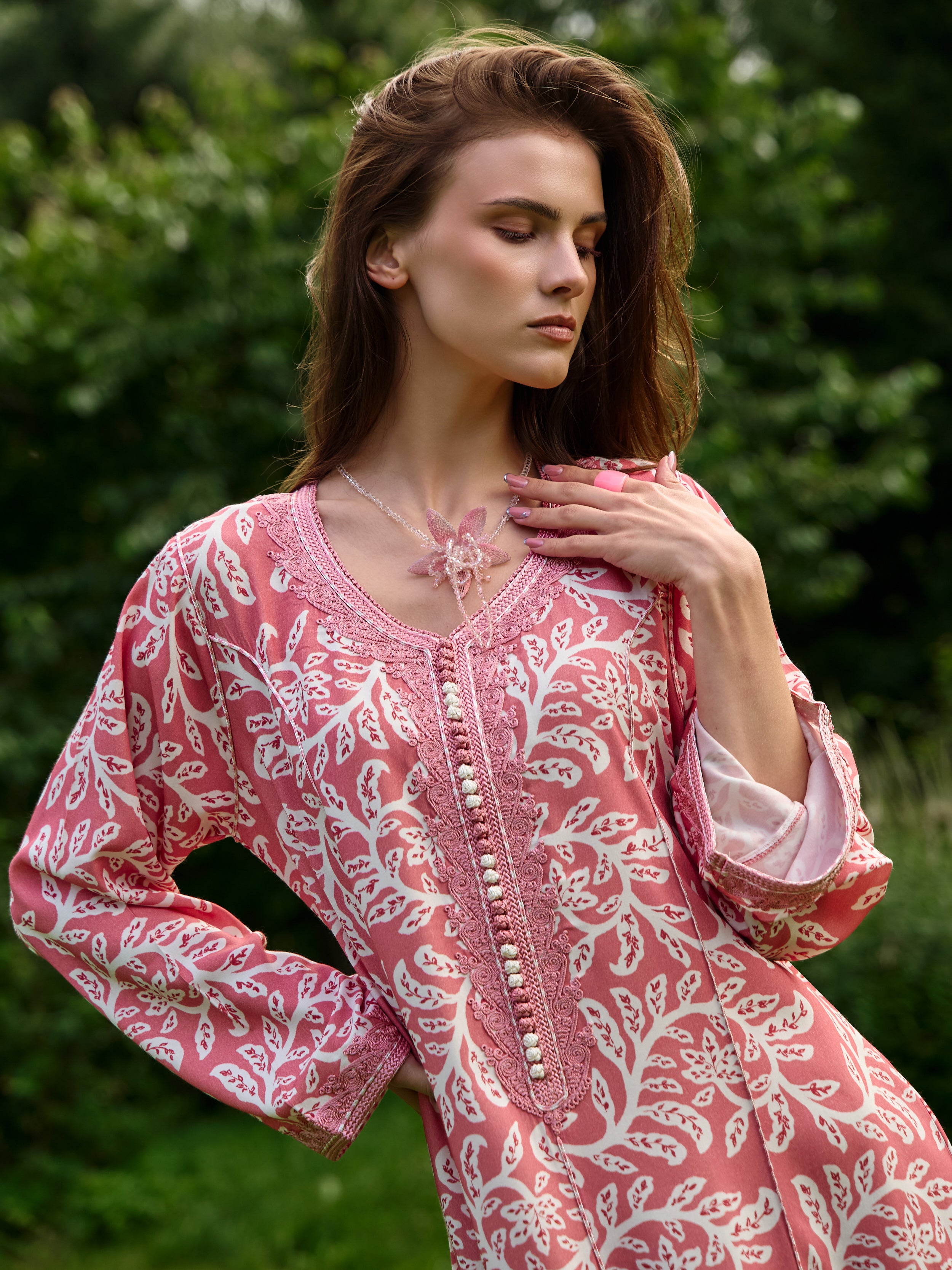 AVELINE KAFTAN