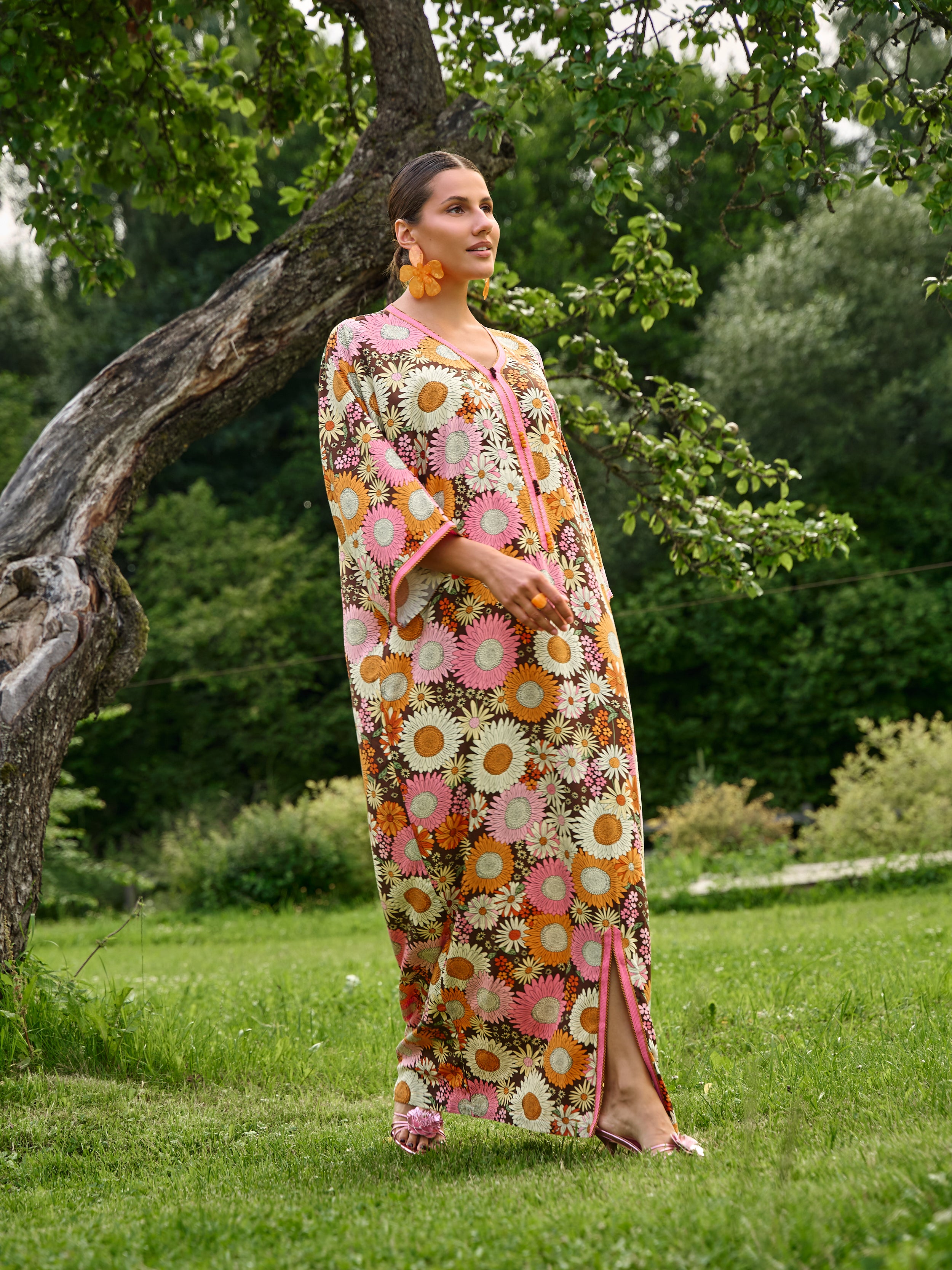 AMALYA KAFTAN