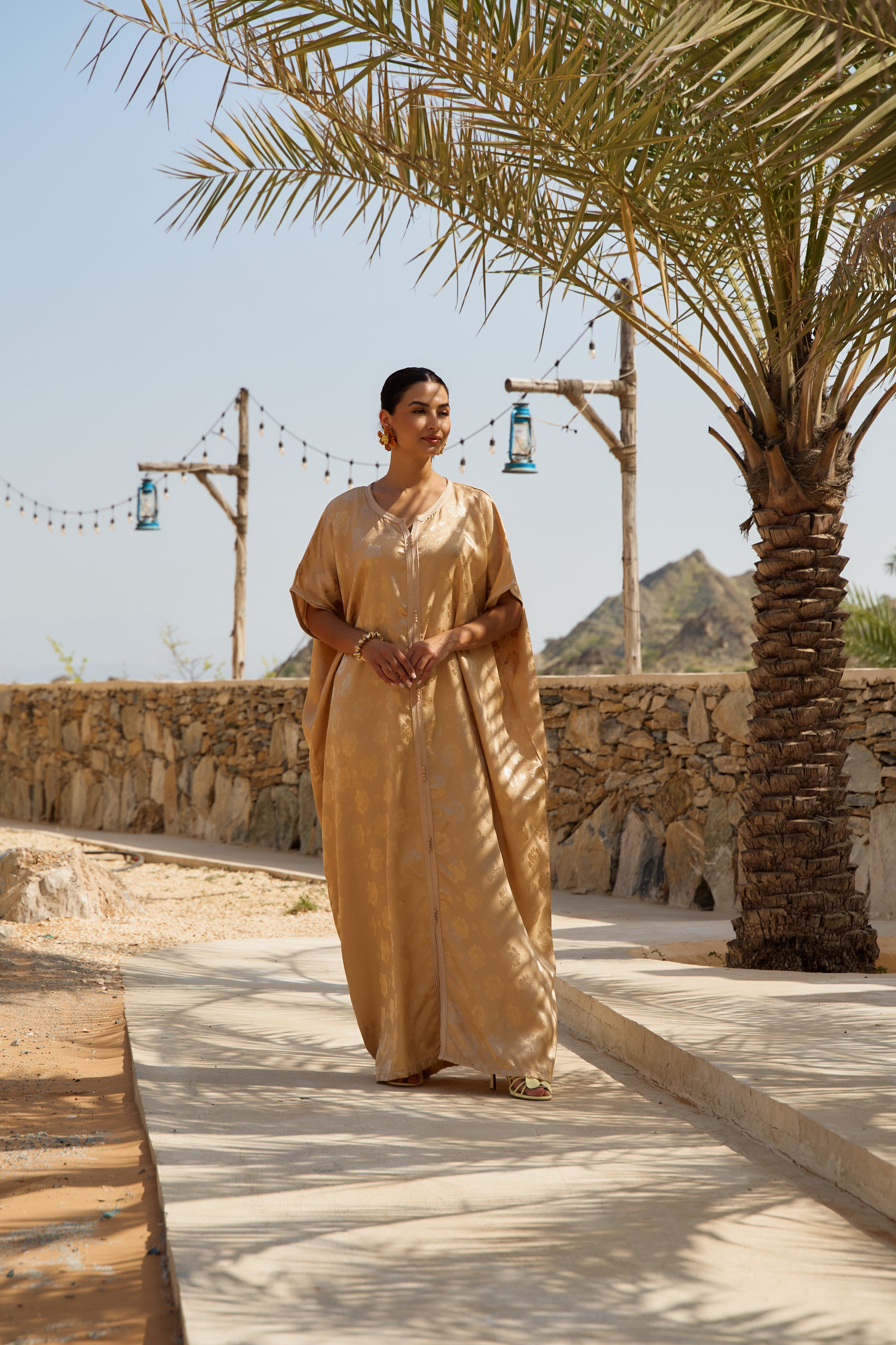 SHIRIN KAFTAN