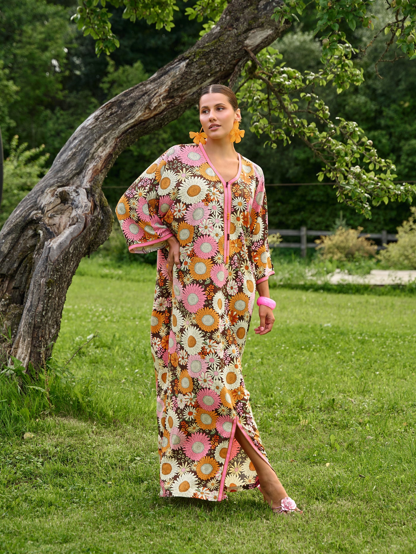 AMALYA KAFTAN