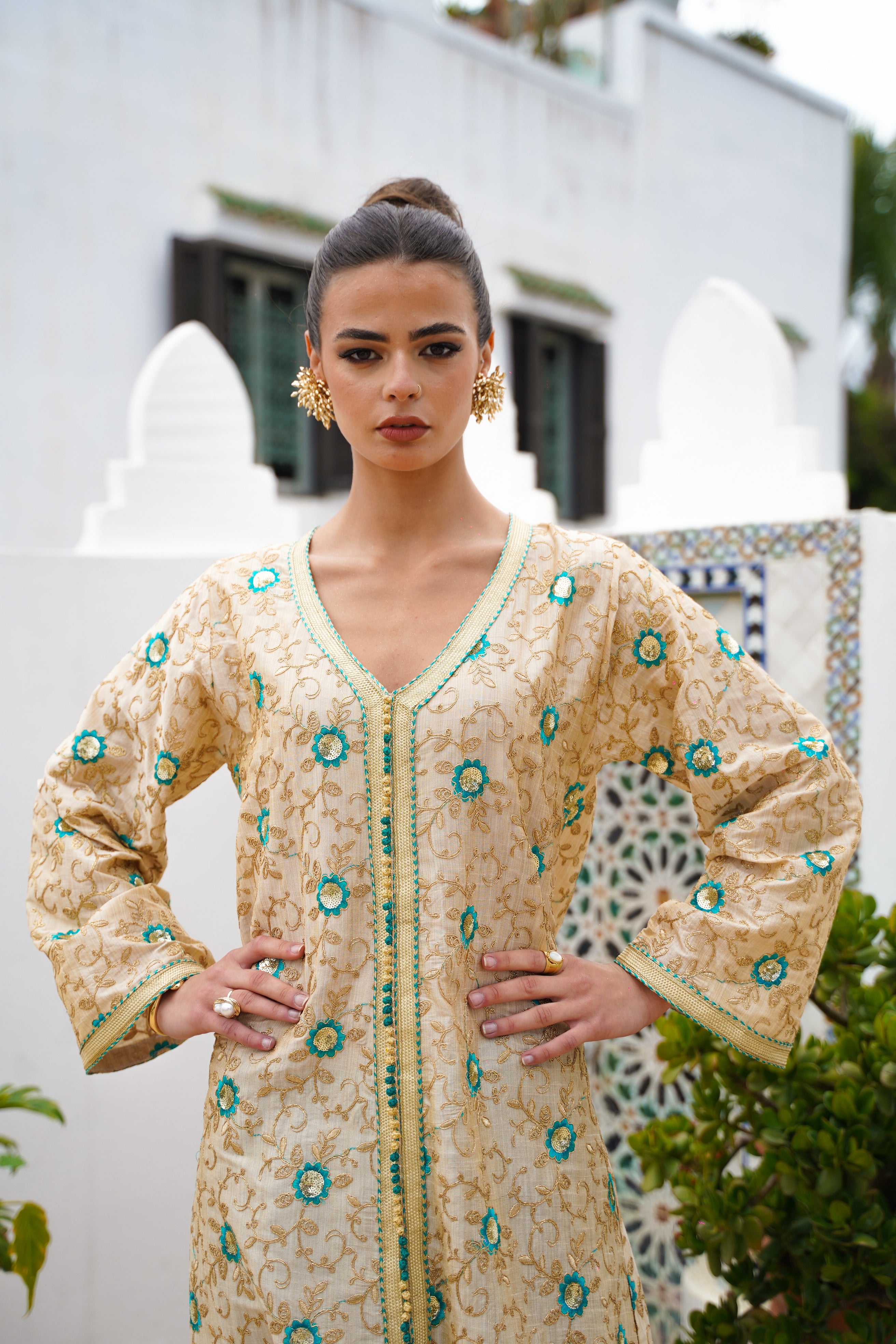 INAYA KAFTAN
