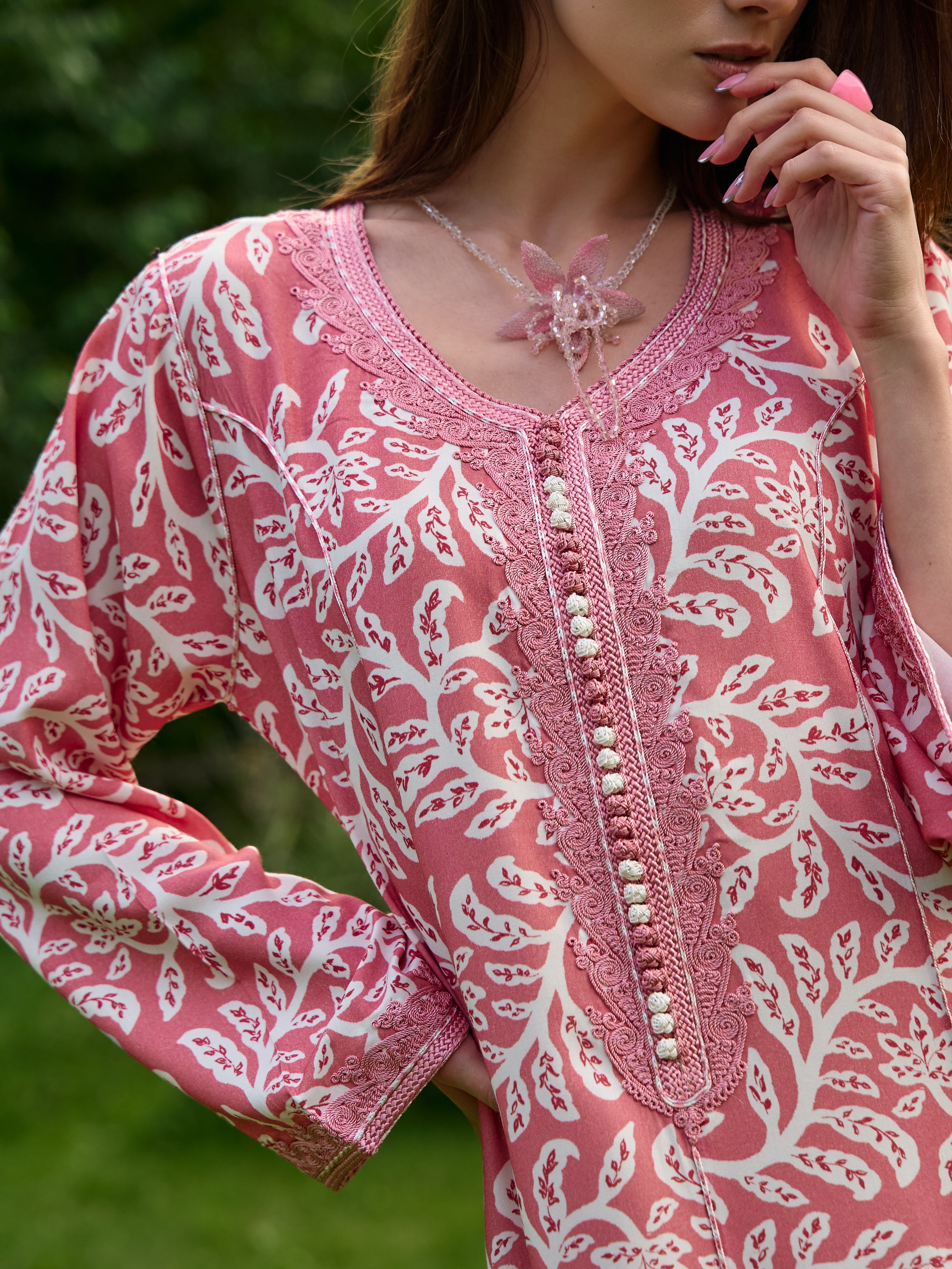 AVELINE KAFTAN