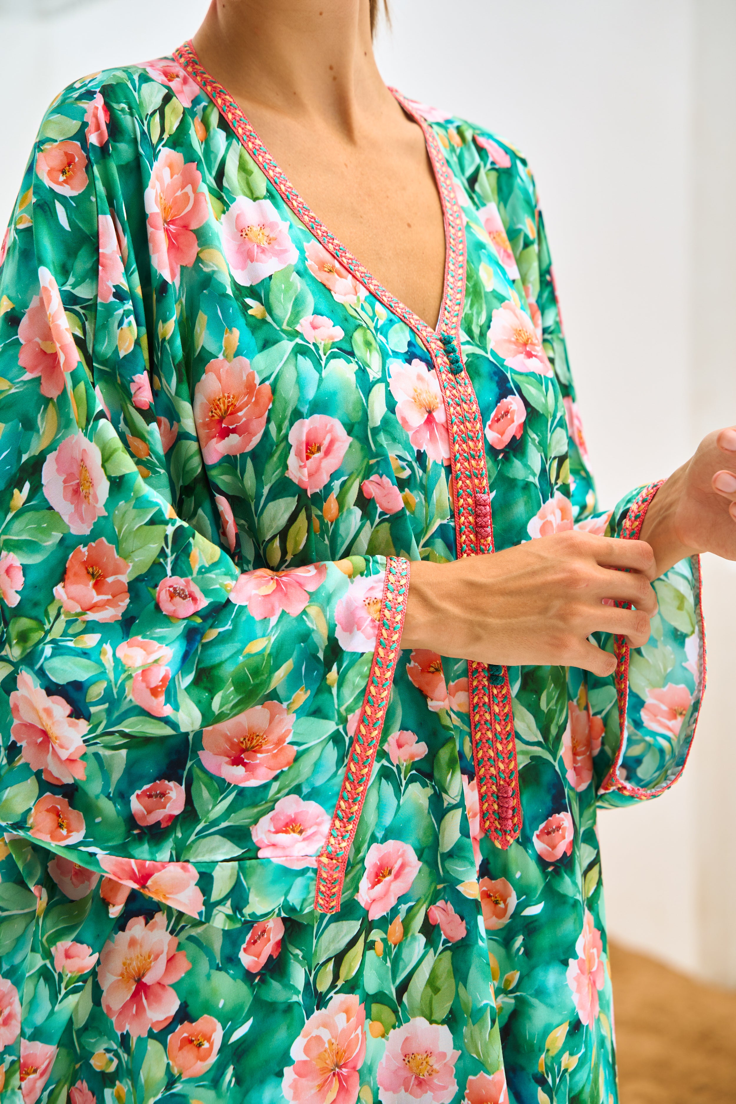 VAYANA KAFTAN
